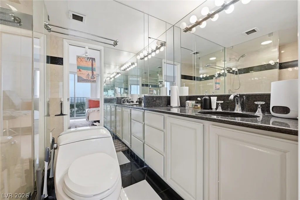 3111 Bel Air, Las Vegas, NV 89109