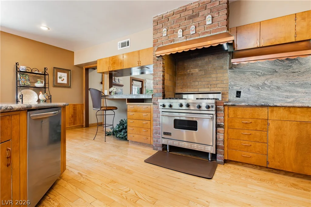 1901 15th, Las Vegas, NV 89104