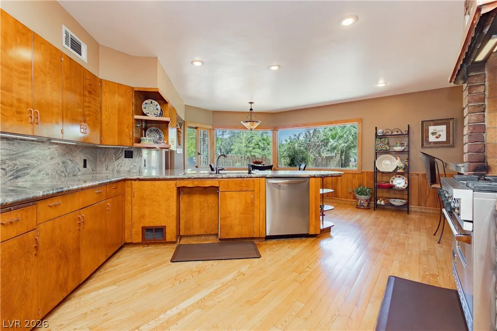 1901 15th, Las Vegas, NV 89104
