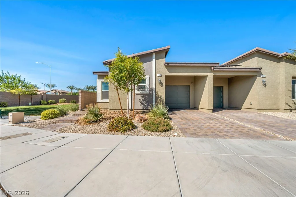4426 Meadow Glade, North Las Vegas, NV 89084