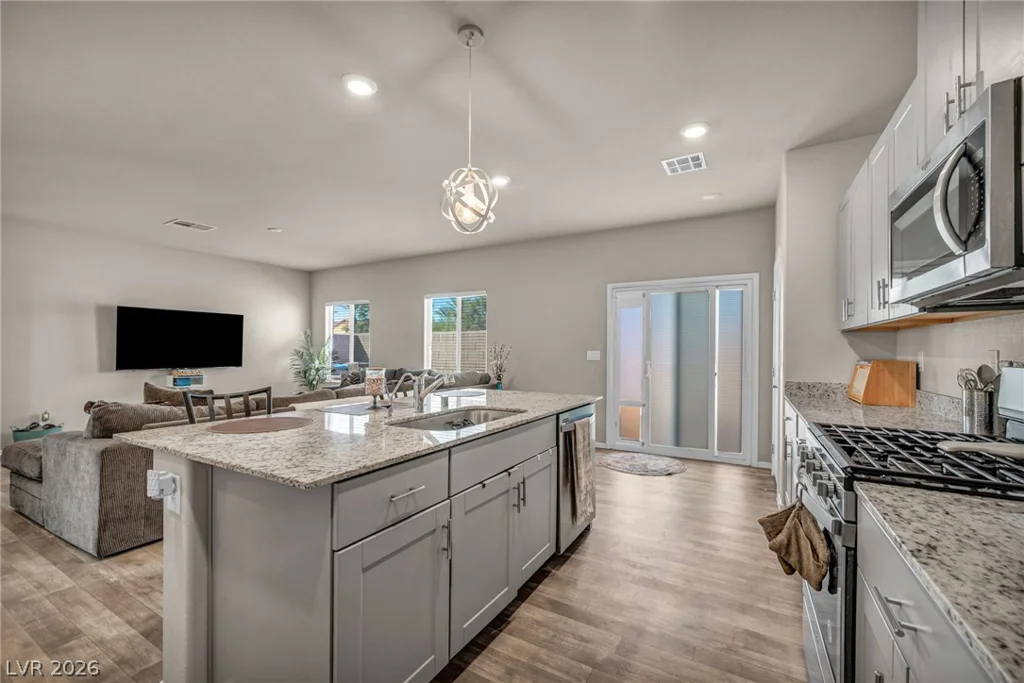 4426 Meadow Glade, North Las Vegas, NV 89084