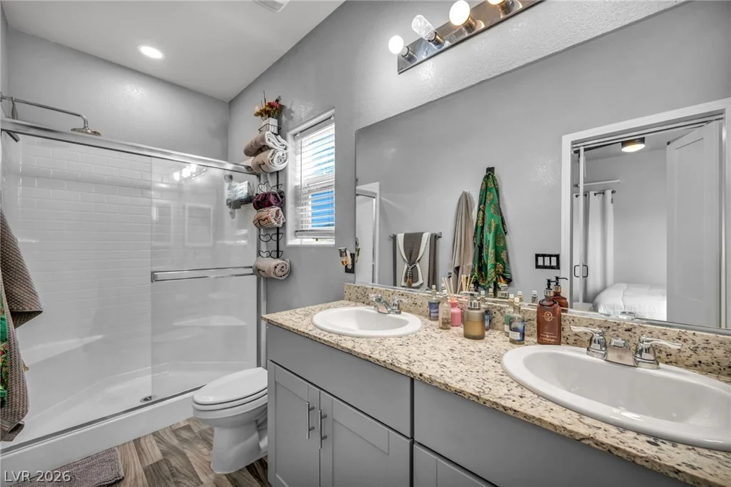 4426 Meadow Glade, North Las Vegas, NV 89084