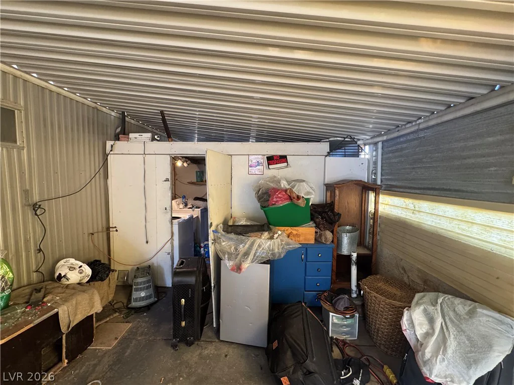112 Sir George, Las Vegas, NV 89110