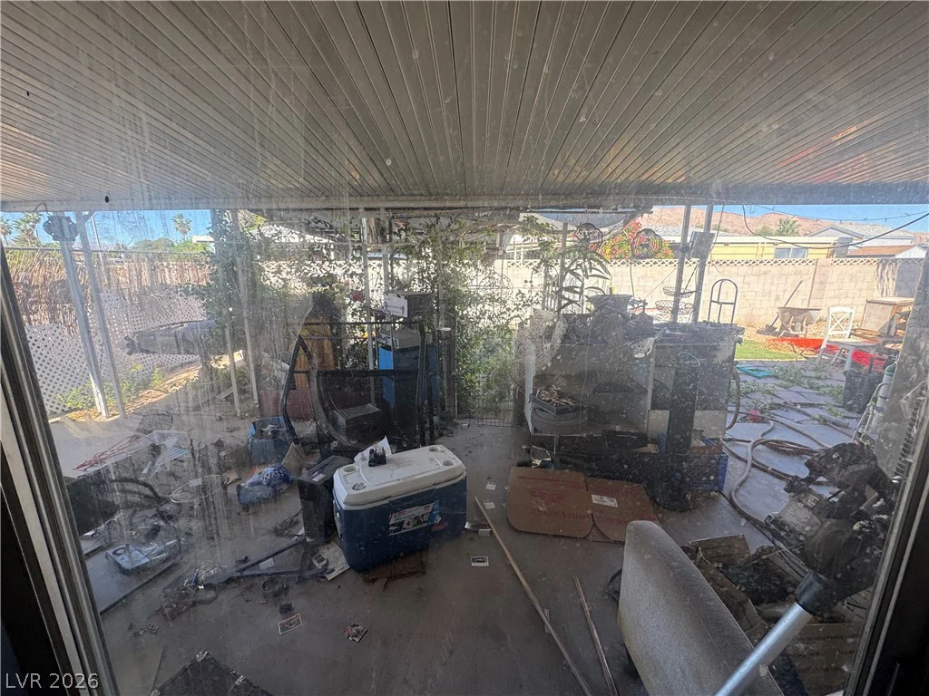 112 Sir George, Las Vegas, NV 89110