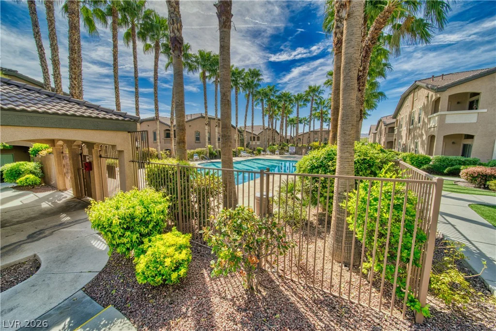 8985 Durango, Las Vegas, NV 89113