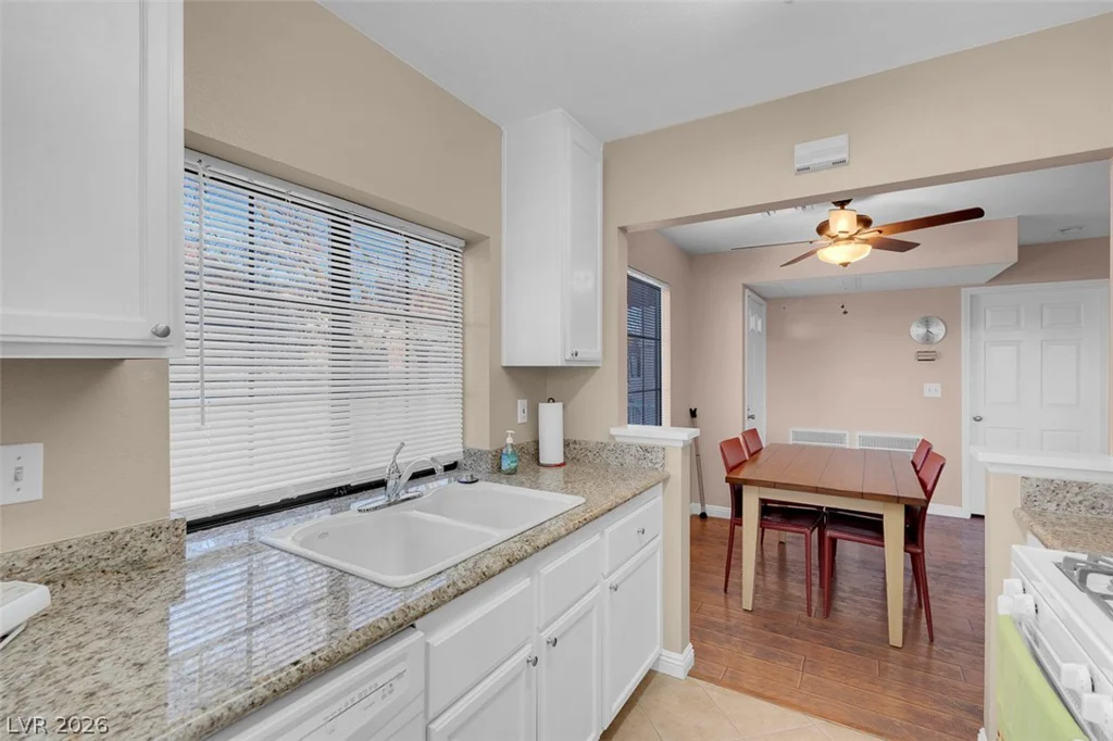 4861 Torrey Pines, Las Vegas, NV 89103