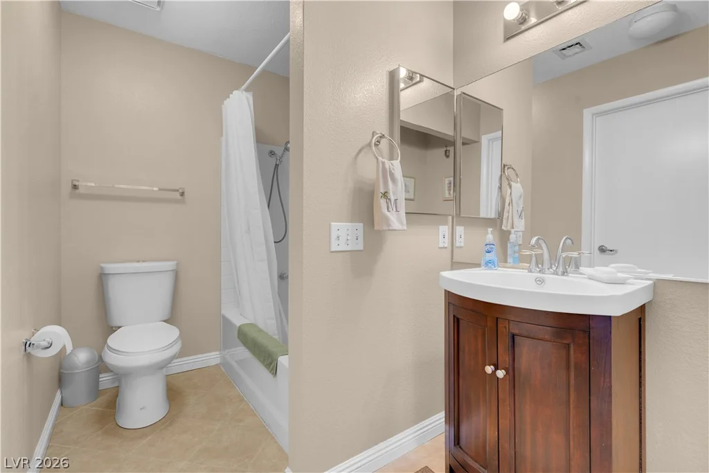 4861 Torrey Pines, Las Vegas, NV 89103