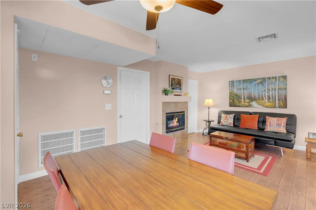 4861 Torrey Pines, Las Vegas, NV 89103