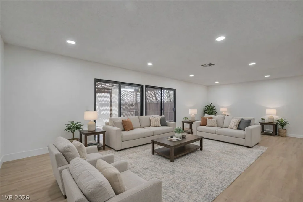 3251 Liahona, Las Vegas, NV 89121