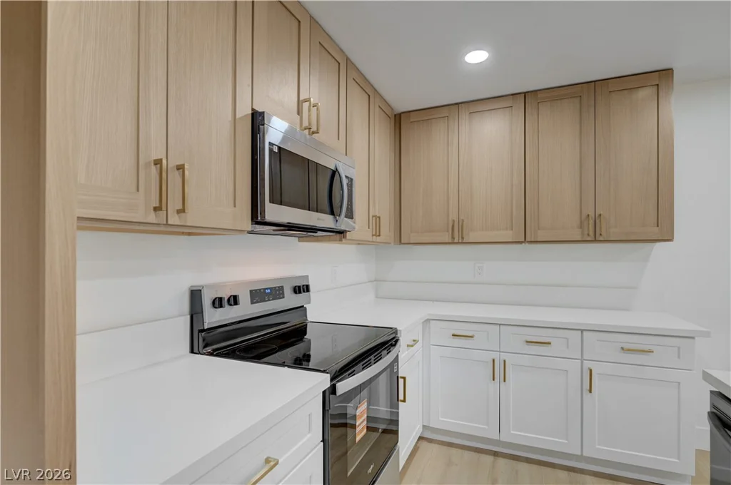 3251 Liahona, Las Vegas, NV 89121