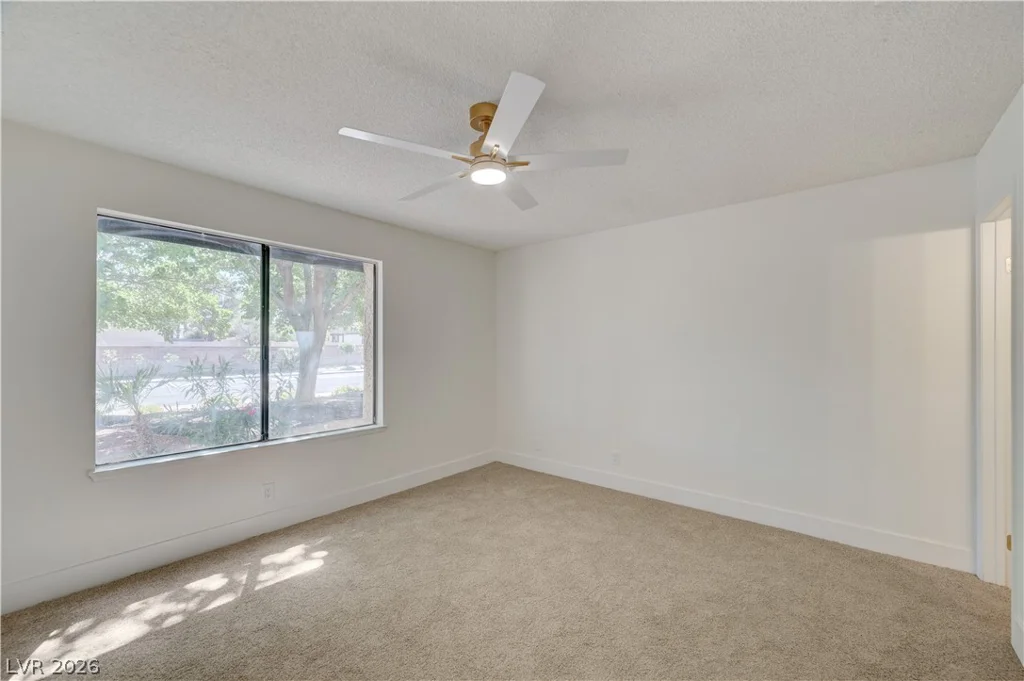 3251 Liahona, Las Vegas, NV 89121