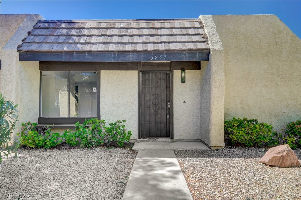 3251 Liahona, Las Vegas, NV 89121