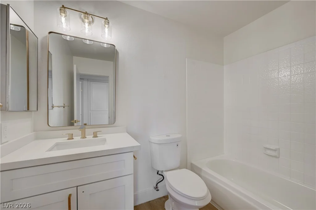 3251 Liahona, Las Vegas, NV 89121