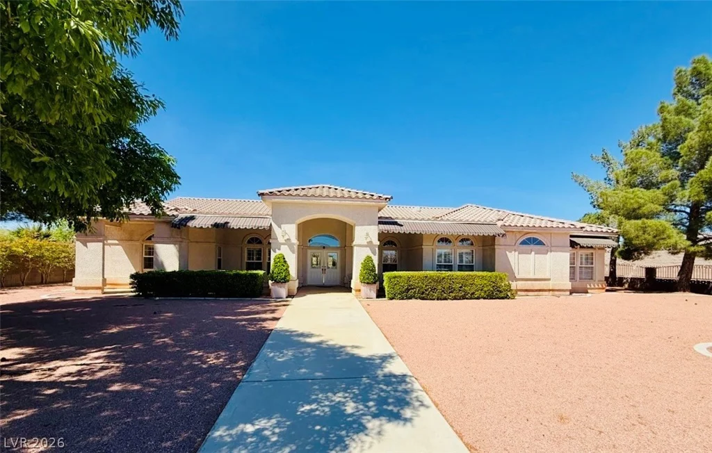 8775 Rosanna, Las Vegas, NV 89113