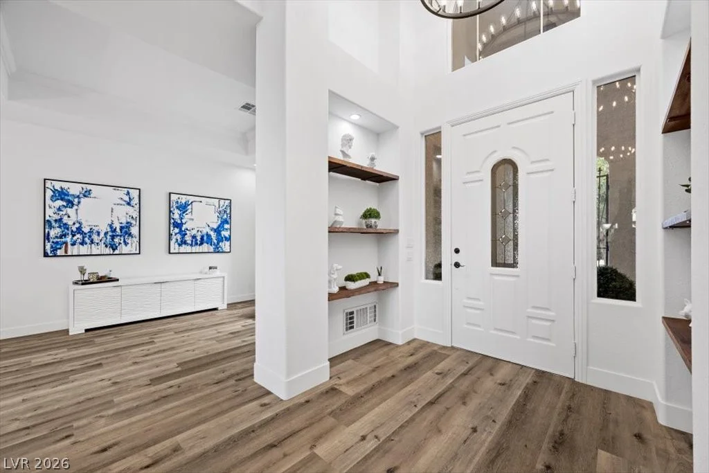 9521 Queen Charlotte, Las Vegas, NV 89145