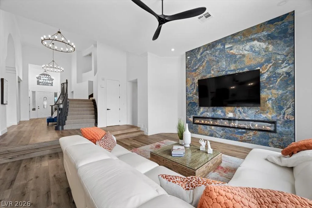 9521 Queen Charlotte, Las Vegas, NV 89145
