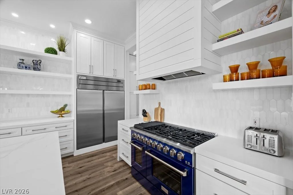 9521 Queen Charlotte, Las Vegas, NV 89145