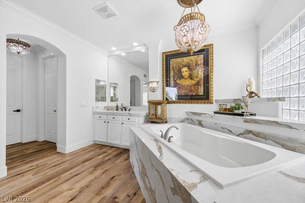9521 Queen Charlotte, Las Vegas, NV 89145