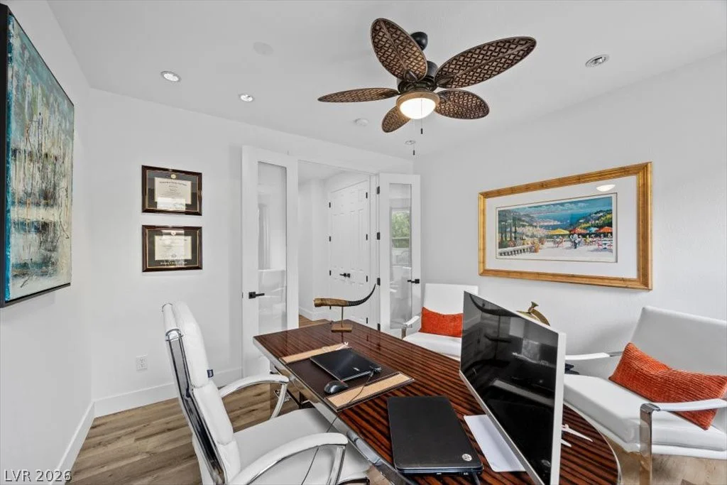9521 Queen Charlotte, Las Vegas, NV 89145
