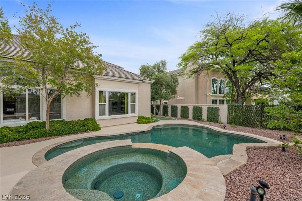 9521 Queen Charlotte, Las Vegas, NV 89145