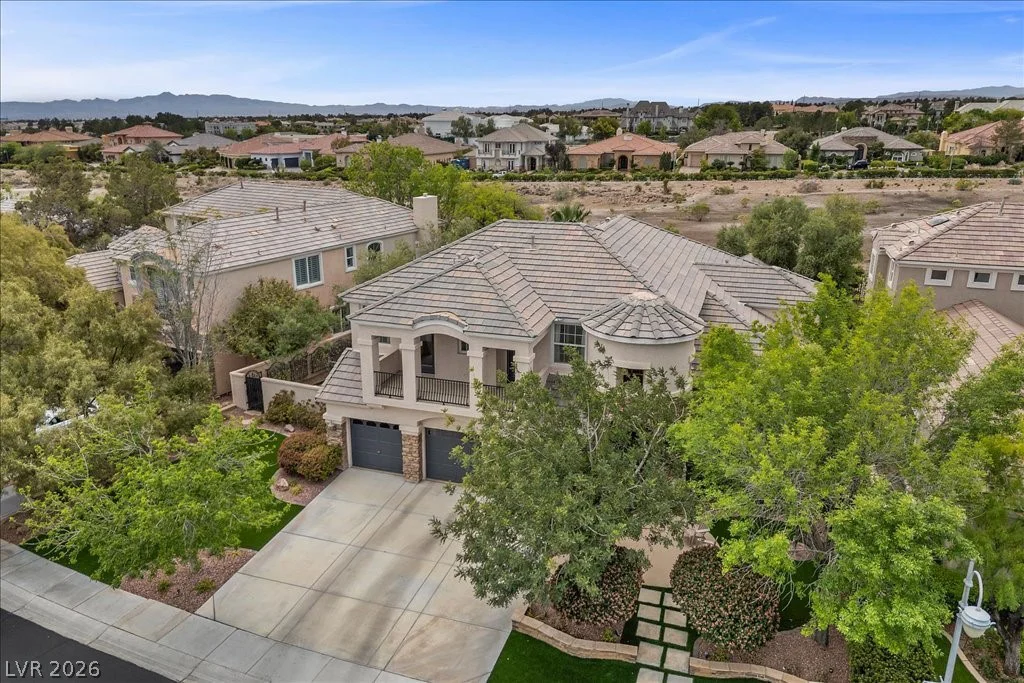 9521 Queen Charlotte, Las Vegas, NV 89145