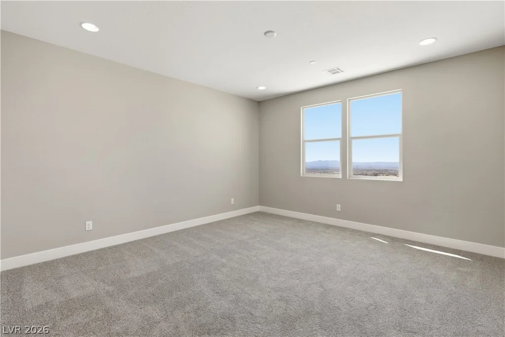 12131 Red Iris Ave, Las Vegas, NV 89138