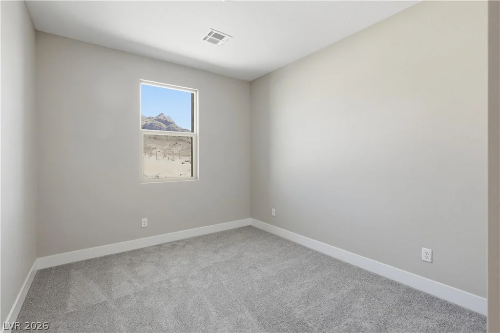 12131 Red Iris Ave, Las Vegas, NV 89138