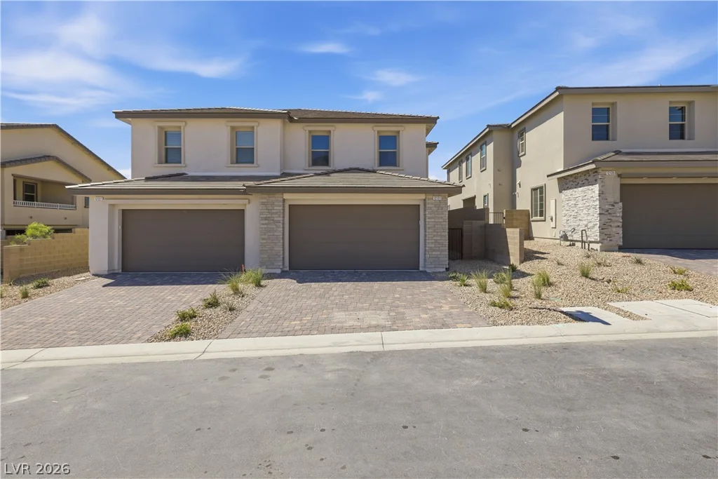 12131 Red Iris Ave, Las Vegas, NV 89138