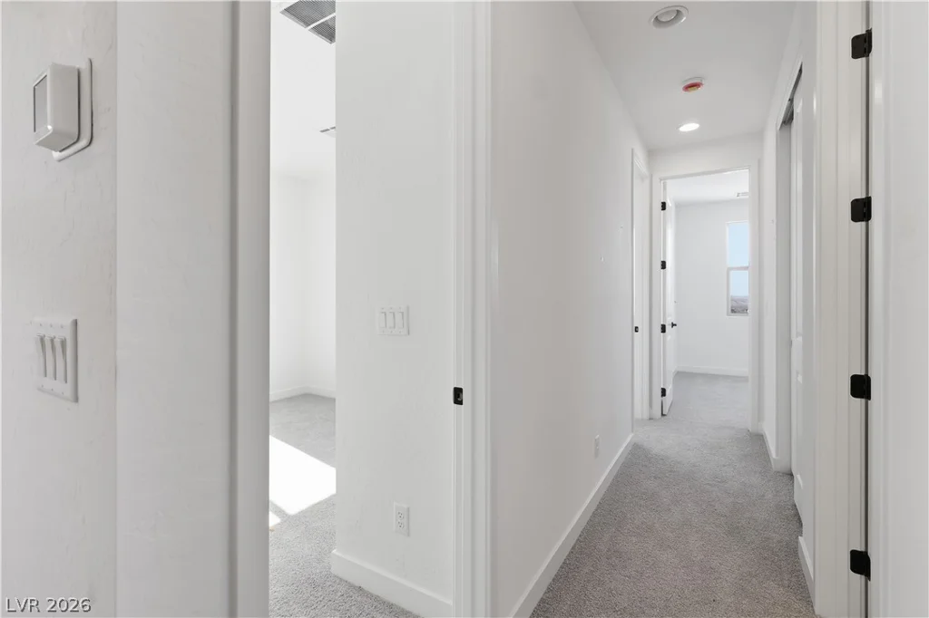 12143 Red Iris Ave, Las Vegas, NV 89138