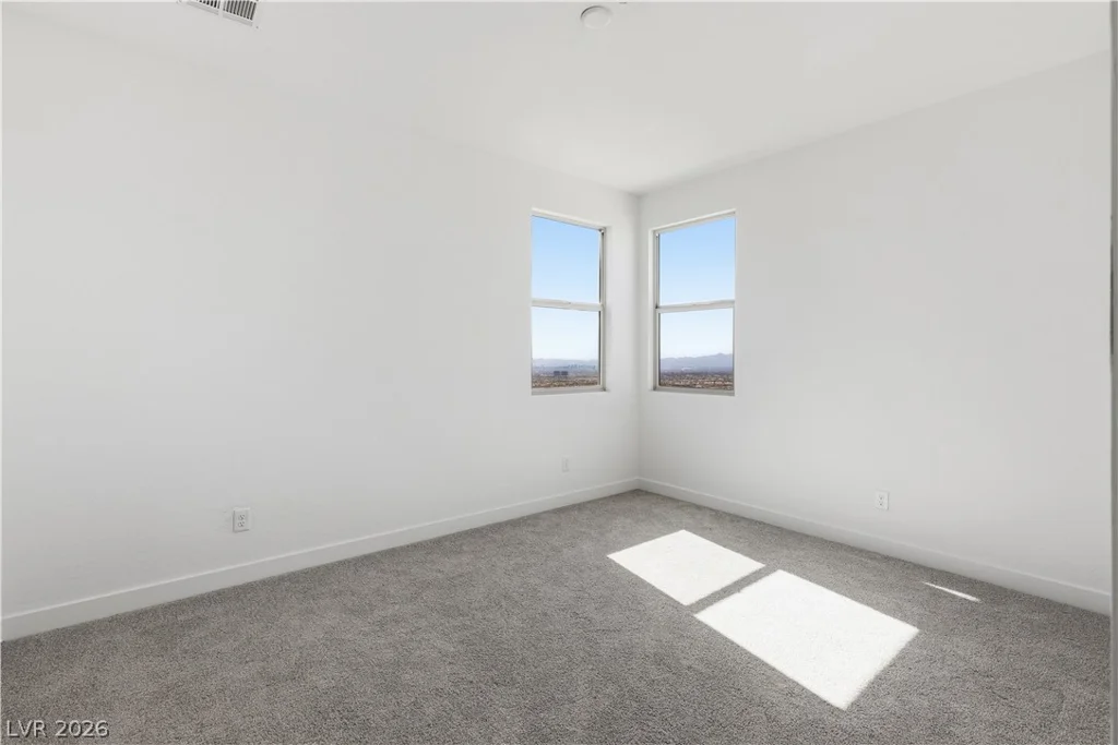 12143 Red Iris Ave, Las Vegas, NV 89138