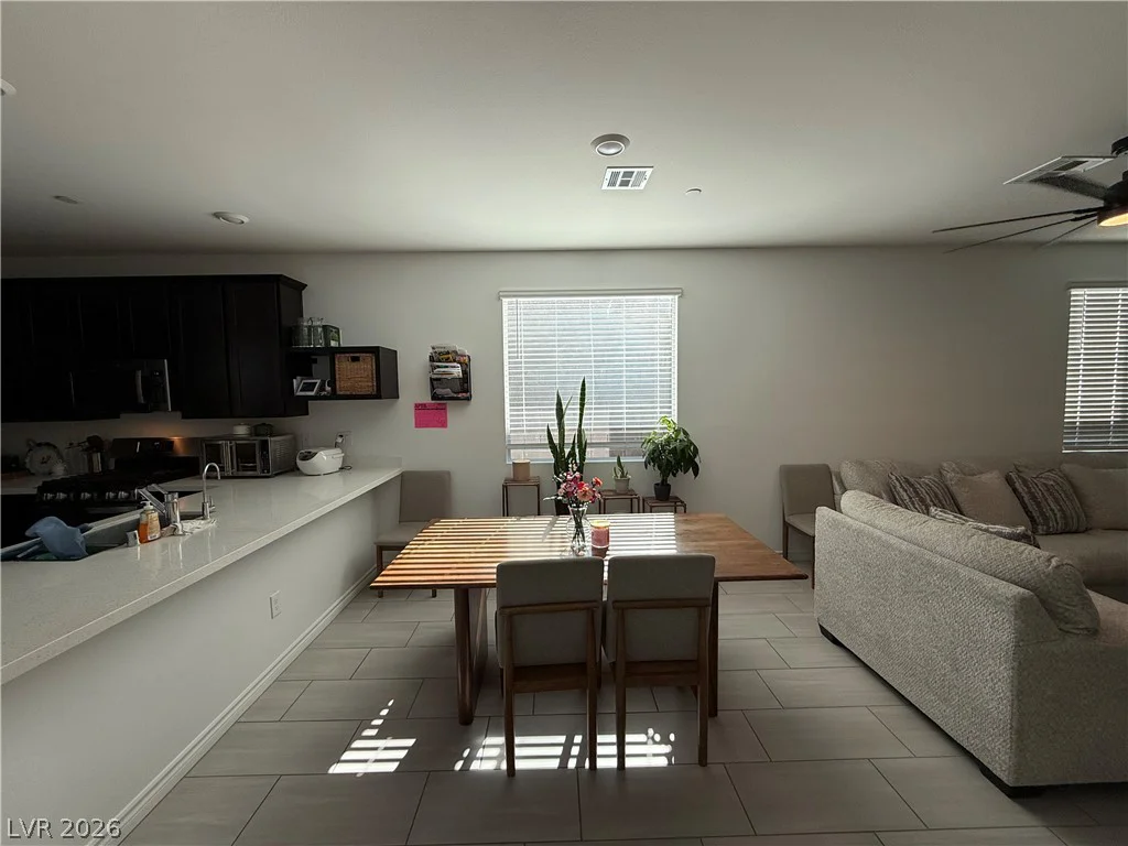 9447 Elmhurst Ridge, Las Vegas, NV 89143