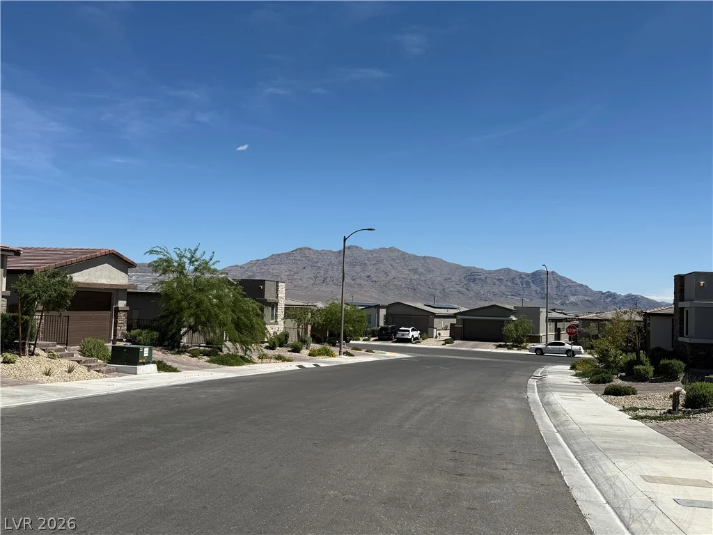 9447 Elmhurst Ridge, Las Vegas, NV 89143