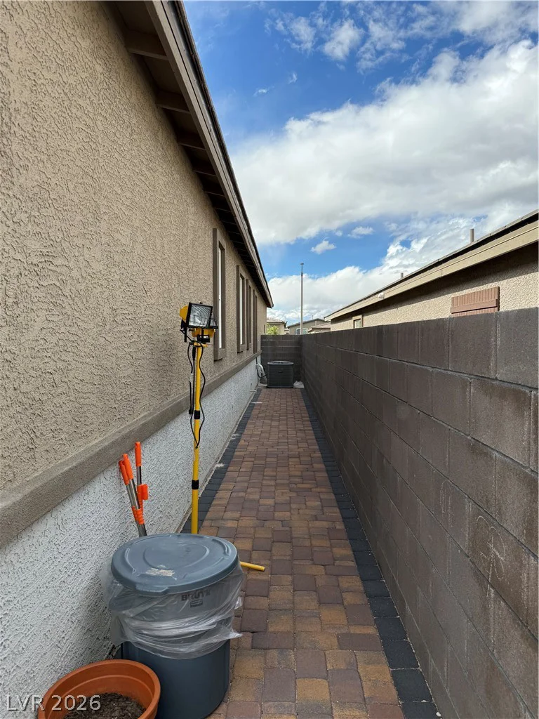 9447 Elmhurst Ridge, Las Vegas, NV 89143