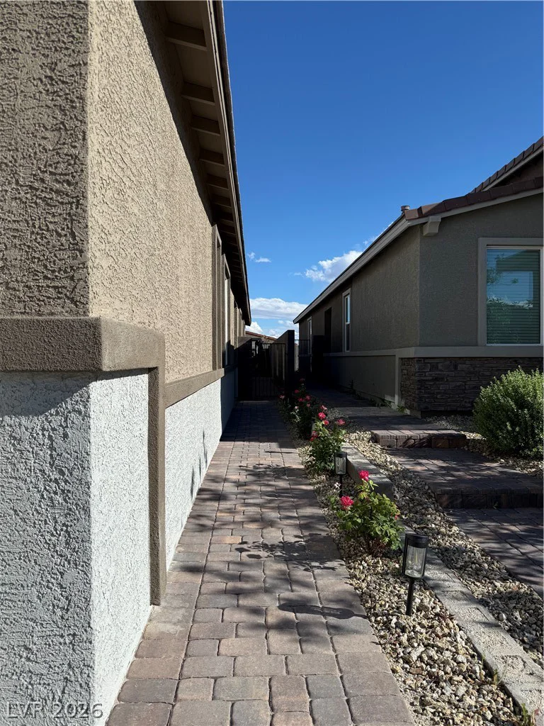 9447 Elmhurst Ridge, Las Vegas, NV 89143