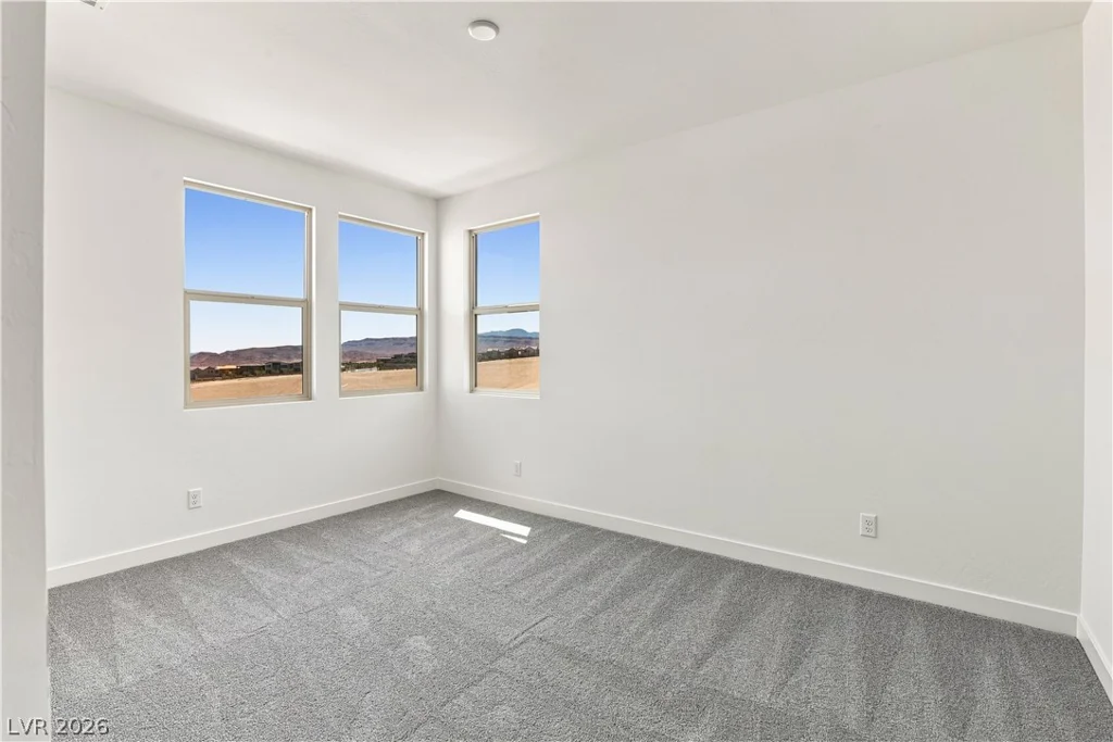 12123 Red Iris Ave, Las Vegas, NV 89138
