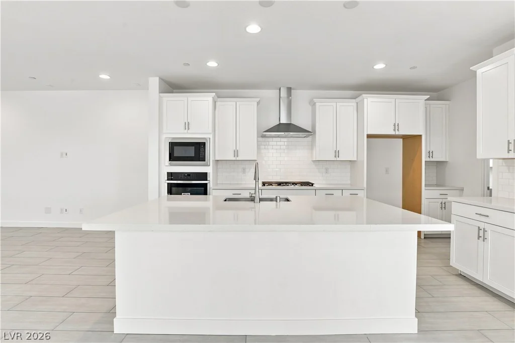 12123 Red Iris Ave, Las Vegas, NV 89138