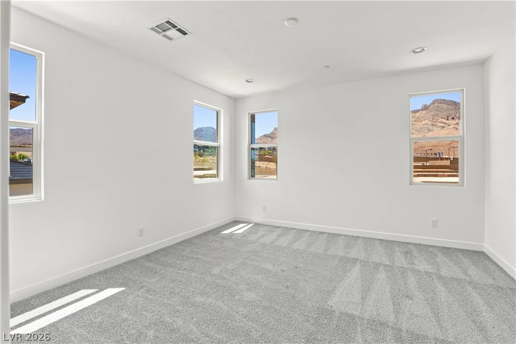 12123 Red Iris Ave, Las Vegas, NV 89138