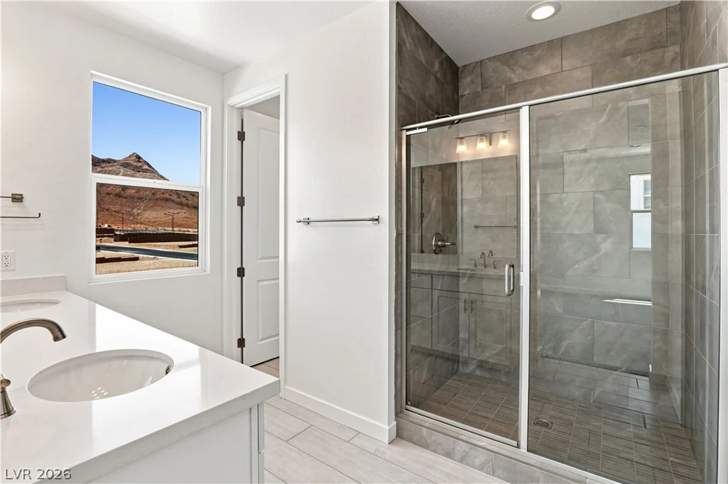 12123 Red Iris Ave, Las Vegas, NV 89138