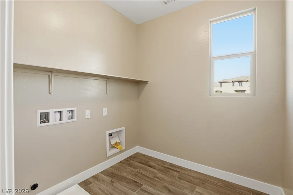 12147 Red Iris Ave, Las Vegas, NV 89138