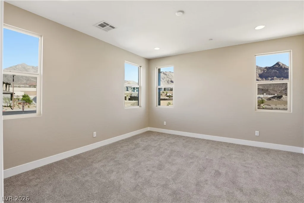 12147 Red Iris Ave, Las Vegas, NV 89138