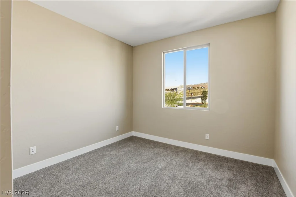12147 Red Iris Ave, Las Vegas, NV 89138