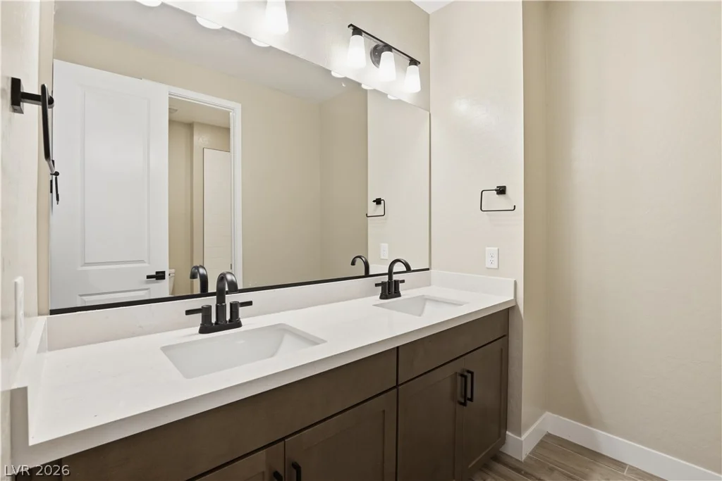 12147 Red Iris Ave, Las Vegas, NV 89138
