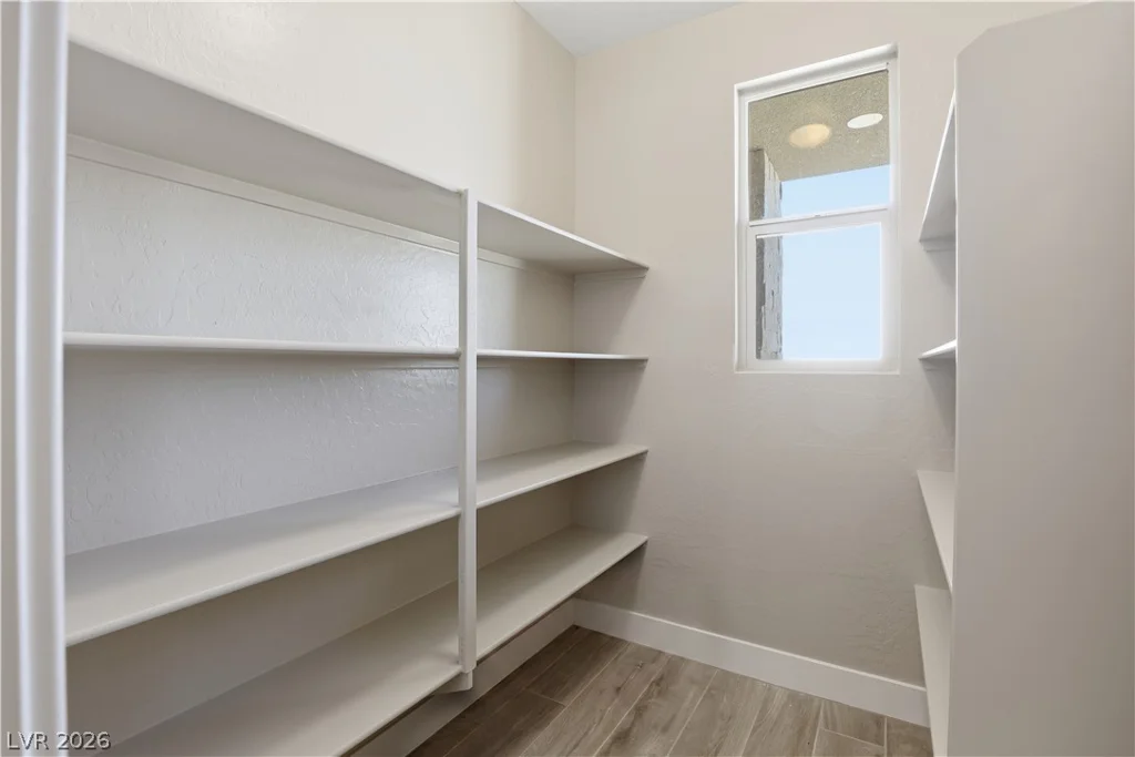 12147 Red Iris Ave, Las Vegas, NV 89138