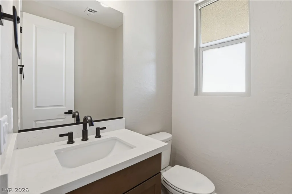 12147 Red Iris Ave, Las Vegas, NV 89138
