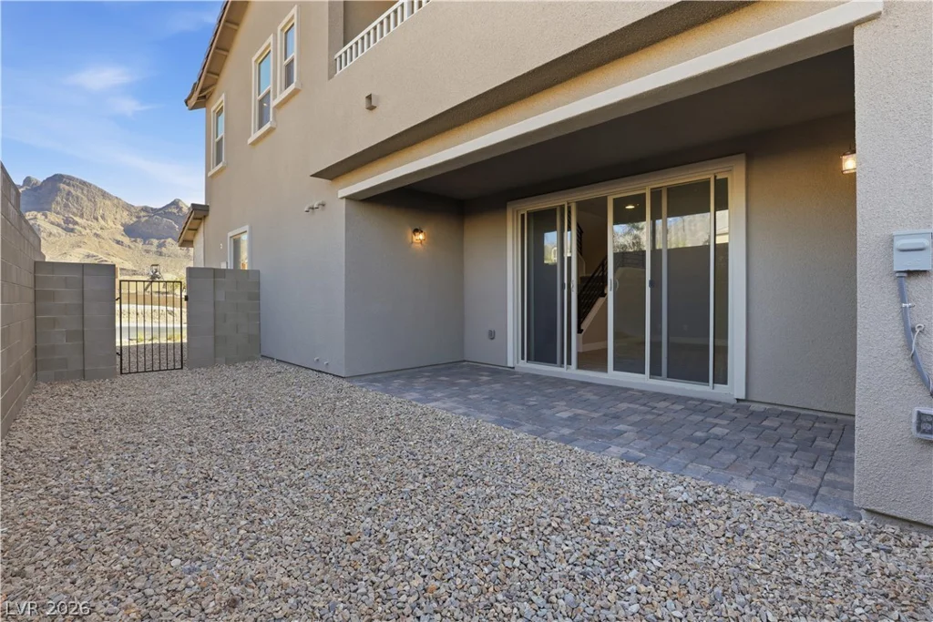 12147 Red Iris Ave, Las Vegas, NV 89138