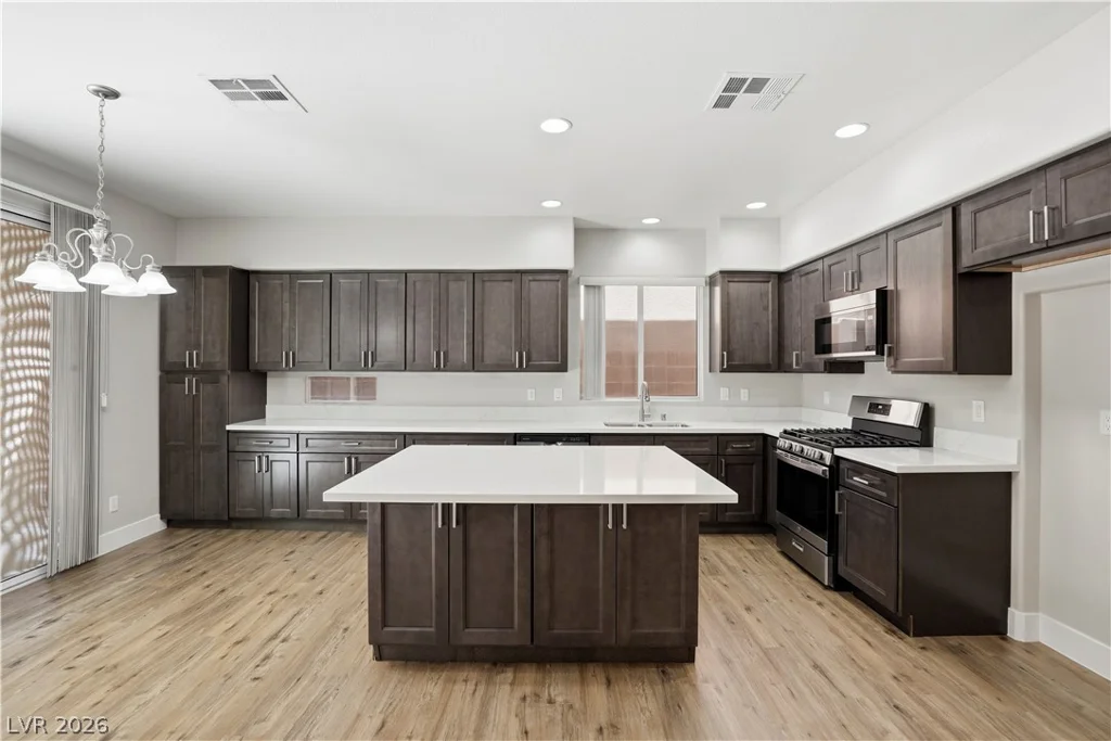 11126 Evvie, Las Vegas, NV 89135