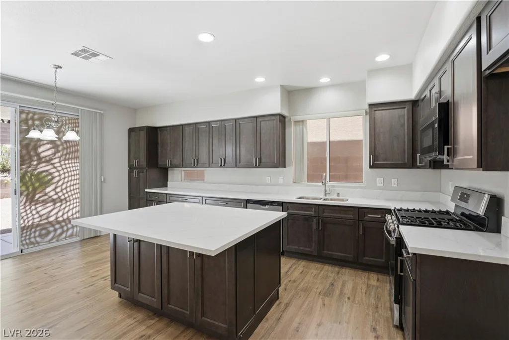 11126 Evvie, Las Vegas, NV 89135