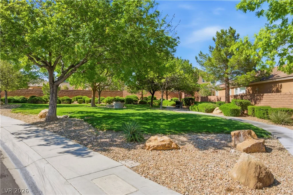 11126 Evvie, Las Vegas, NV 89135