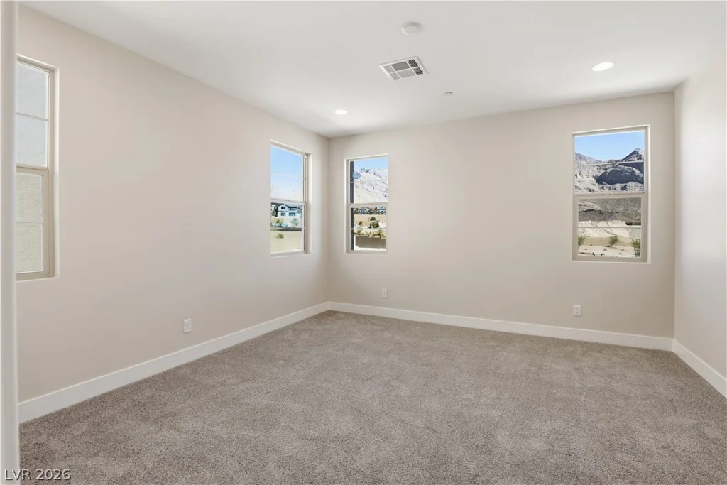 12139 Red Iris Ave, Las Vegas, NV 89138