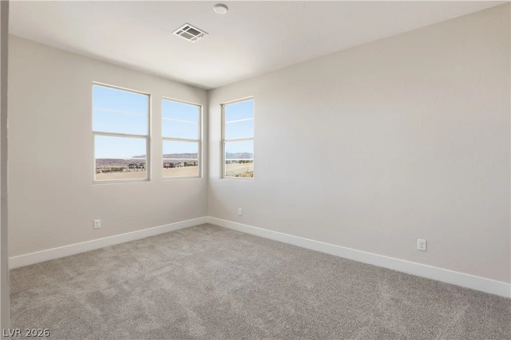 12139 Red Iris Ave, Las Vegas, NV 89138